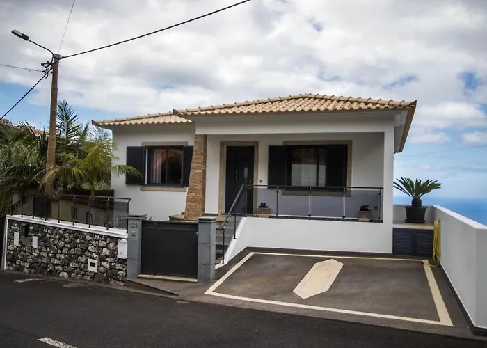 “venik House” Sea_mountains_relaxing_barbecue Daire